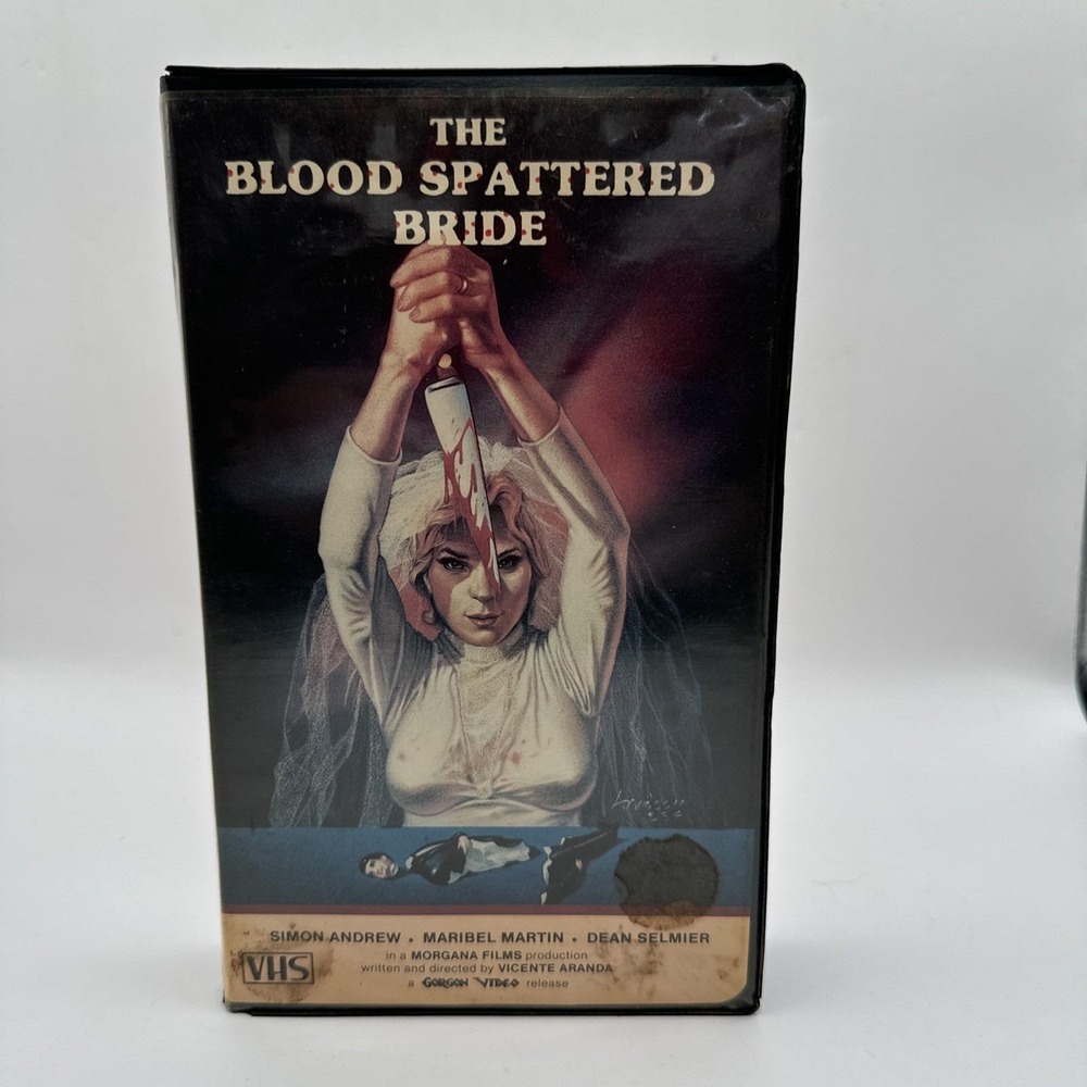 The Blood Spattered Bride 1972 VHS Clamshell Gorgon Video Vicente Aranda Horror
